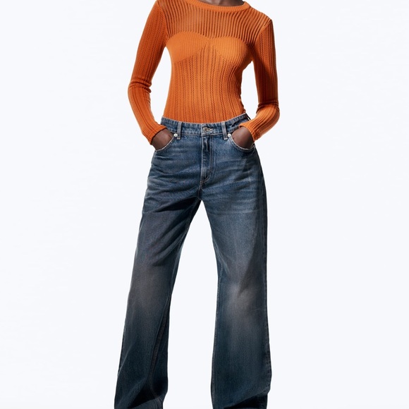 Zara Crocheting Sweater Size Large - Picture 3 of 9